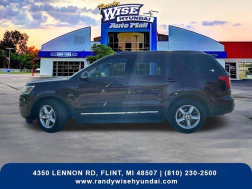 BURGUNDY VELVET MET TINT CC 2019 Ford Explorer XLT