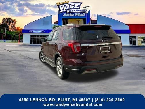 BURGUNDY VELVET MET TINT CC 2019 Ford Explorer XLT