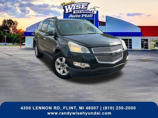 Black Granite Metallic 2009 Chevrolet Traverse LT