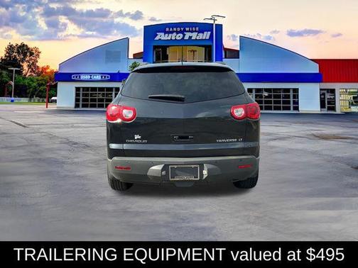 Black Granite Metallic 2009 Chevrolet Traverse LT