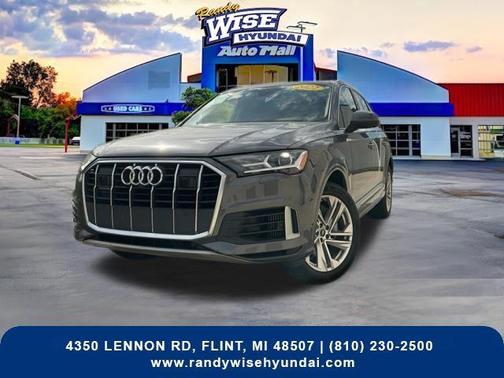 Samurai Gray Metallic 2022 Audi Q7 55 Premium Plus