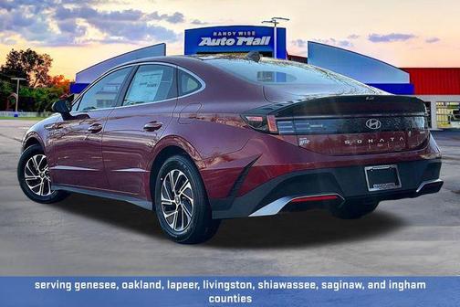 2026 Hyundai SONATA Hybrid Base