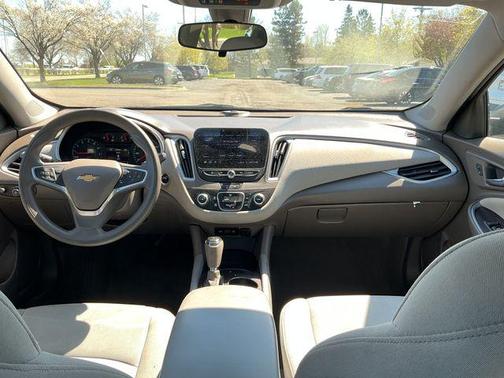 Shadow Gray Metallic 2020 Chevrolet Malibu 1LS