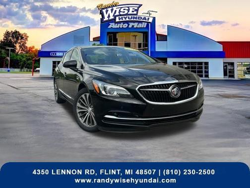 Black Onyx 2018 Buick LaCrosse Premium
