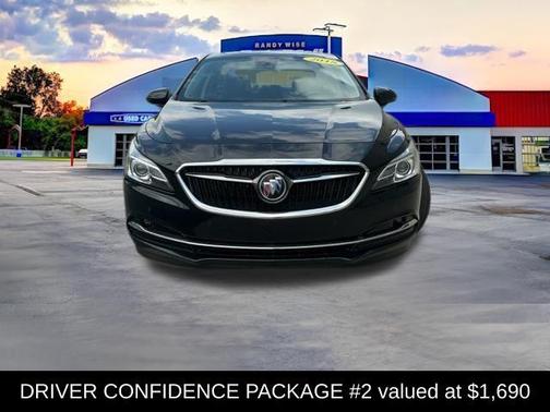 Black Onyx 2018 Buick LaCrosse Premium