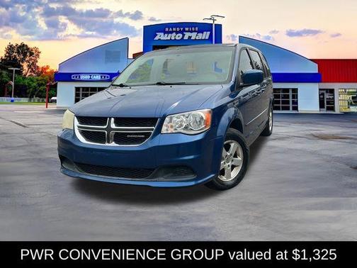 Deep Water Blue Pearlcoat 2011 Dodge Grand Caravan Mainstreet