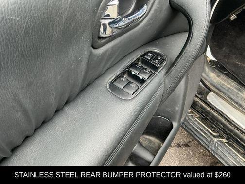 Black Obsidian 2012 INFINITI QX56 Base