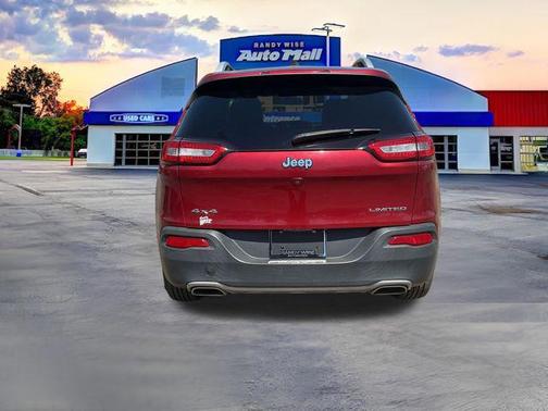 Deep Cherry Red Crystal Pearlcoat 2016 Jeep Cherokee Limited