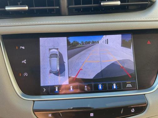 Stellar Black Metallic 2020 Cadillac XT5 Premium Luxury