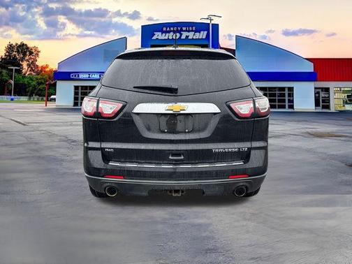 Mosaic Black Metallic 2016 Chevrolet Traverse LTZ
