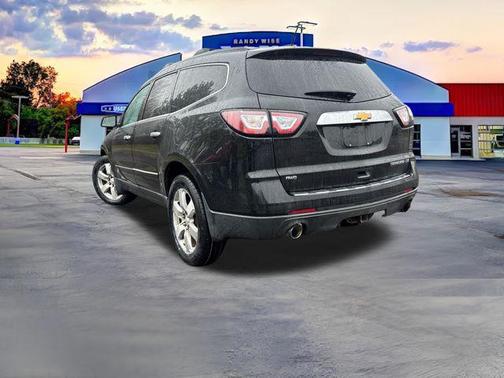 Mosaic Black Metallic 2016 Chevrolet Traverse LTZ