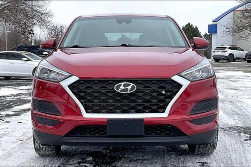 2021 Hyundai TUCSON SE