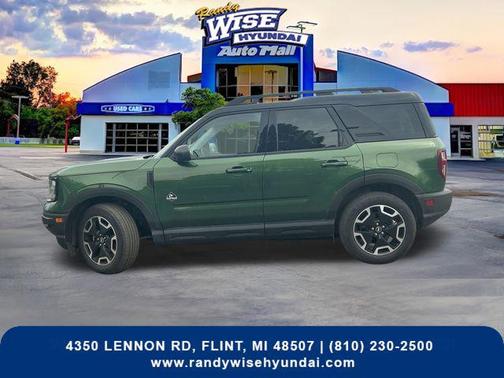 ERUPTION GREEN METALLIC 2023 Ford Bronco Sport Outer Banks