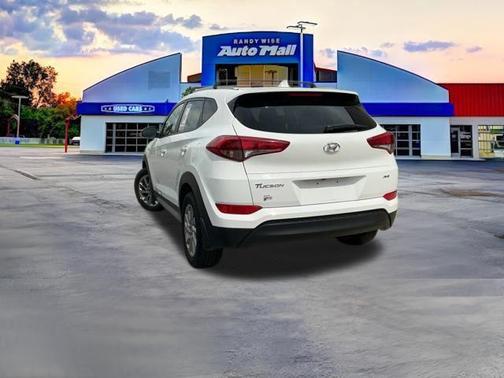 Dazzling White 2018 Hyundai TUCSON SEL Plus