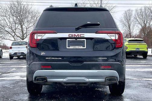 2022 GMC Acadia AWD SLT
