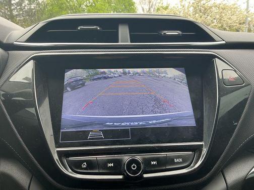Vivid Orange Metallic 2023 Chevrolet Trailblazer LT