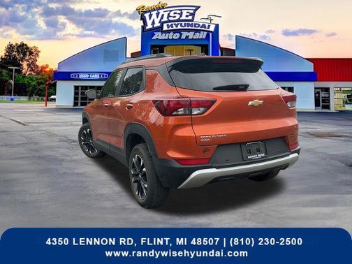 Vivid Orange Metallic 2023 Chevrolet Trailblazer LT