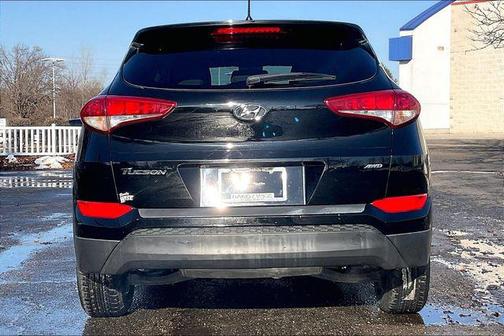 2018 Hyundai TUCSON SE