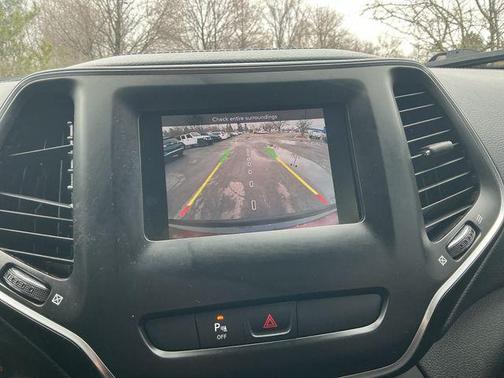 Velvet Red Pearlcoat 2020 Jeep Cherokee Latitude Plus
