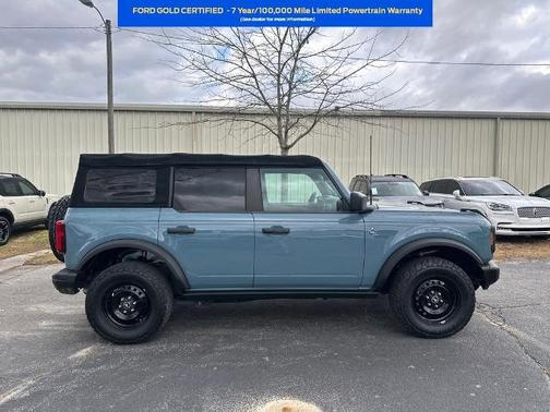 2022 Ford Bronco BLACK DIAMOND