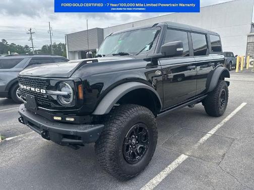 SHADOW BLACK 2024 Ford Bronco WILDTRAK