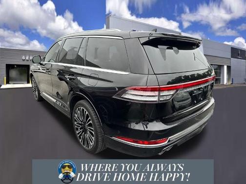 2022 Lincoln Aviator BLACK LABEL