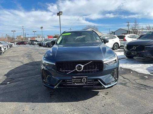 2024 Volvo XC60 Core