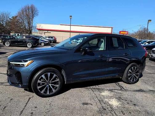 Denim Blue 2023 Volvo XC60 Plus