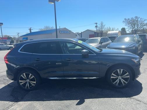 2022 Volvo XC60 Inscription