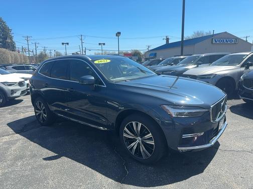 2022 Volvo XC60 Inscription