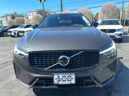 2024 Volvo XC60 B5 Plus Dark