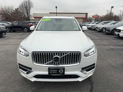 2024 Volvo XC90 Plus