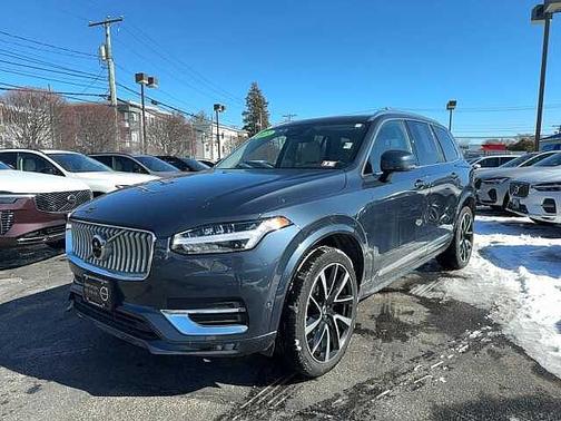 2023 Volvo XC90 Plus
