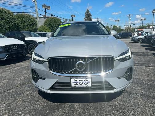 2023 Volvo XC60 B5 Core