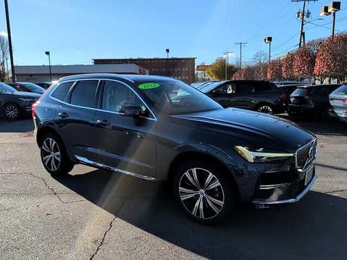 2023 Volvo XC60 Plus