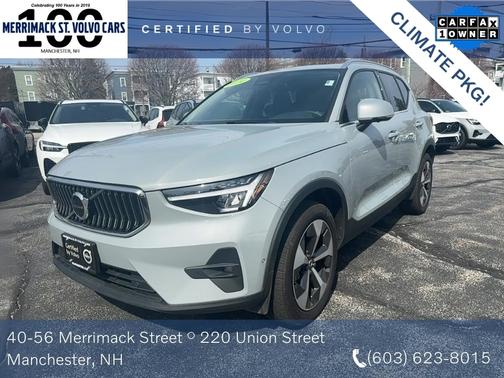 2024 Volvo XC40 Plus Bright Theme