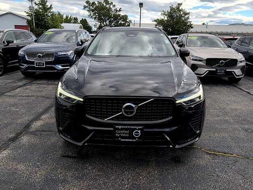 2023 Volvo XC60 Plus