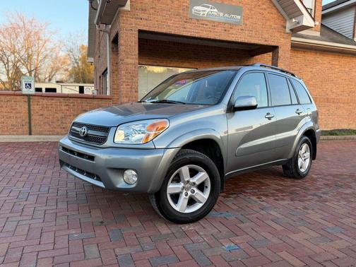 2005 Toyota RAV4 Base