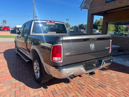 2015 RAM 1500 Laramie