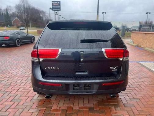 2013 Lincoln MKX Base