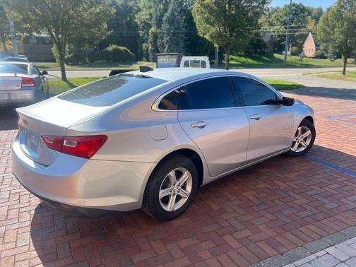 2019 Chevrolet Malibu 1LS