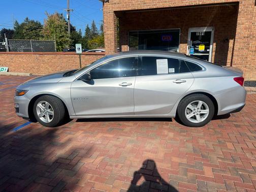 2019 Chevrolet Malibu 1LS