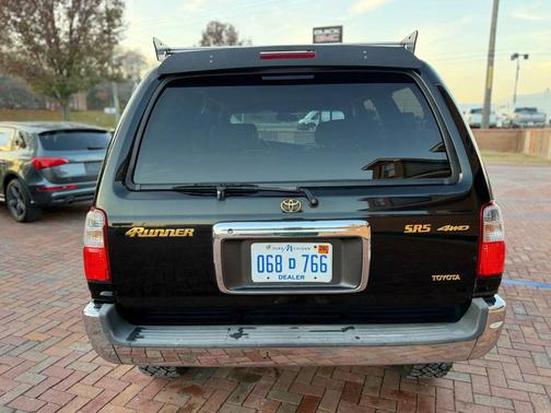 2002 Toyota 4Runner SR5