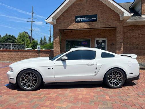 2012 Ford Mustang GT Premium