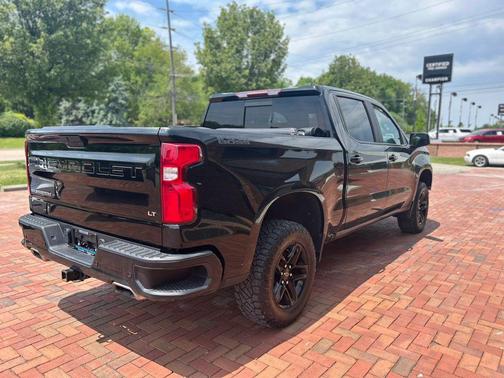 Black 2021 Chevrolet Silverado 1500 LT Trail Boss