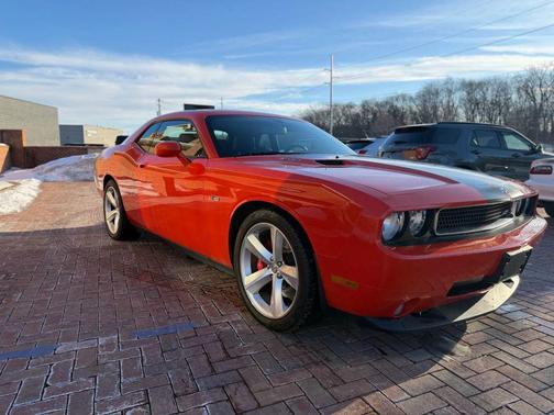 2009 Dodge Challenger SRT8