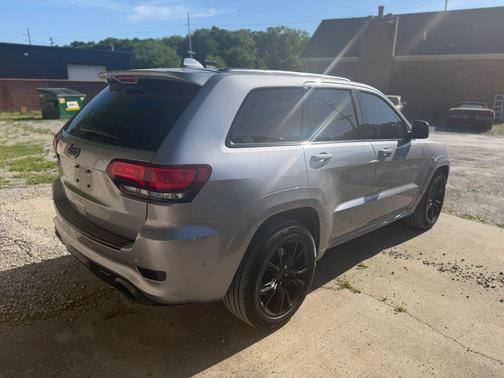 Billet Silver Metallic Clearcoat 2017 Jeep Grand Cherokee SRT