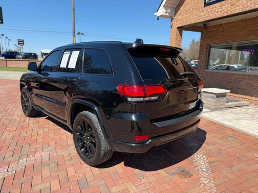 2019 Jeep Grand Cherokee Altitude
