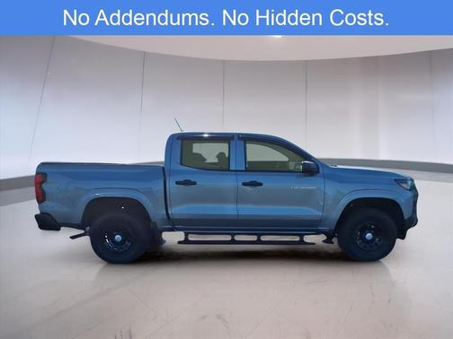2025 Chevrolet Colorado WT