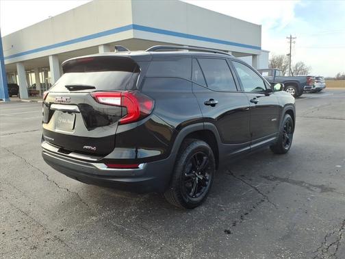 2024 GMC Terrain AWD AT4